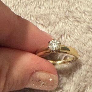 14kt Gold Ring with .39 ct Diamond